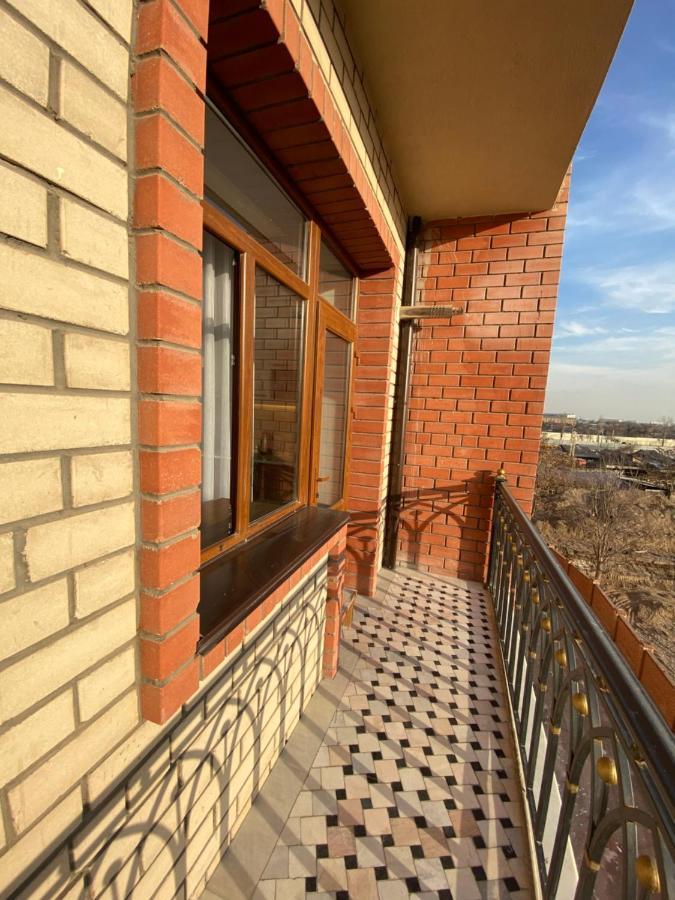 Spacious Apartment In New Building, Near The City Center And Airport Tashkent Bagian luar foto