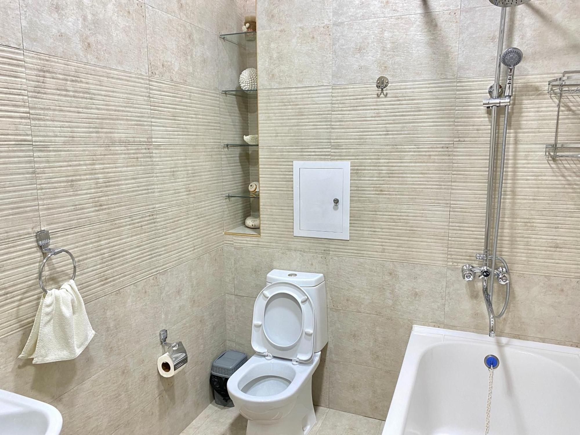 Spacious Apartment In New Building, Near The City Center And Airport Tashkent Bagian luar foto